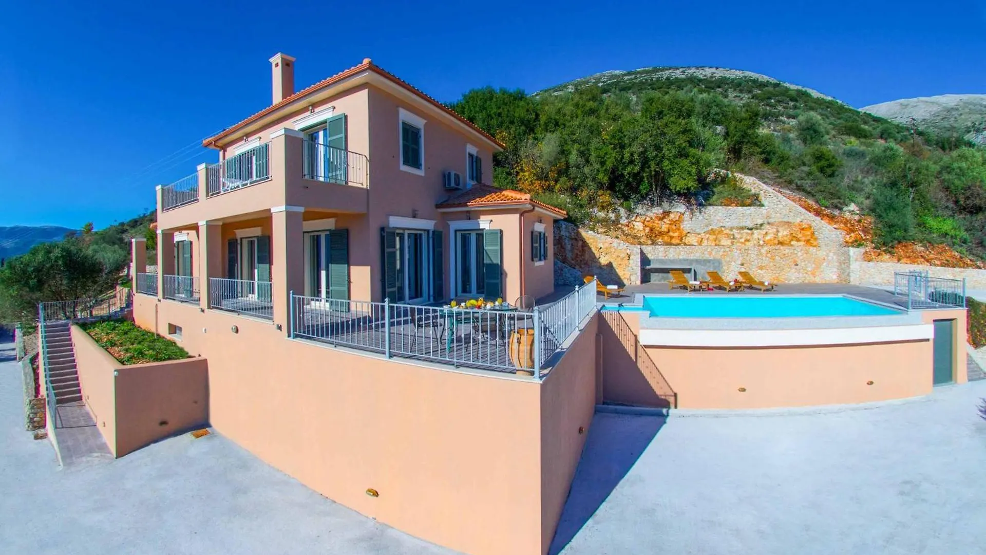 Villa Remvi Ferendinata